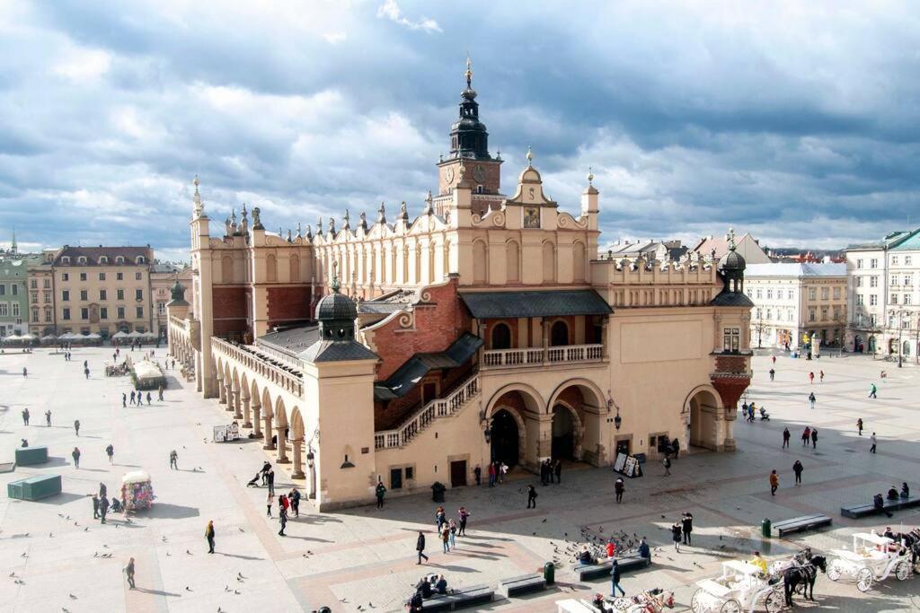 Pod Sloncem - Rynek Glowny Krakau Buitenkant foto